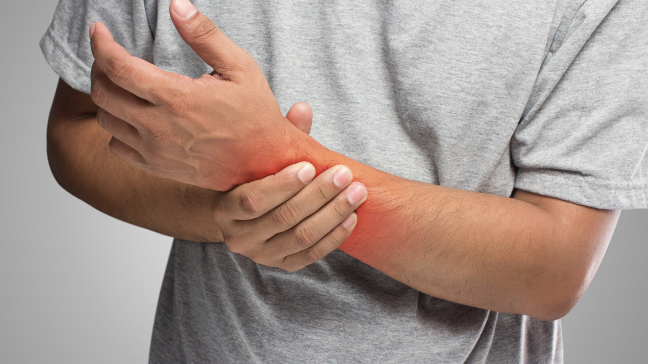 Hand-and-Wrist-Therapy-Recovering-from-Injuries-and-Surgery.png